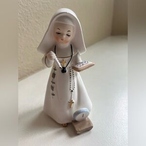 Elegant Ceramic Nun Figurine with Rosary Japan Vintage